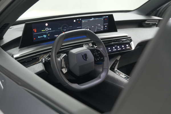 Peugeot E-3008 Allure 73 kWh | 11 KW Lader | Camera | Panoramic Navigation pack