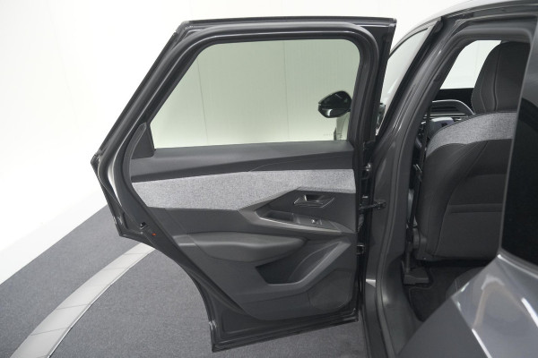 Peugeot E-3008 Allure 73 kWh | 11 KW Lader | Camera | Panoramic Navigation pack