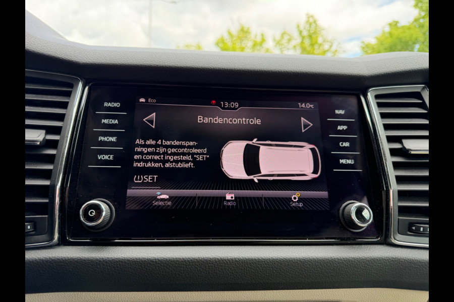 Škoda Kodiaq 1.4 TSI ACT aut. Style Business 7 persoons, Leder, CarPlay