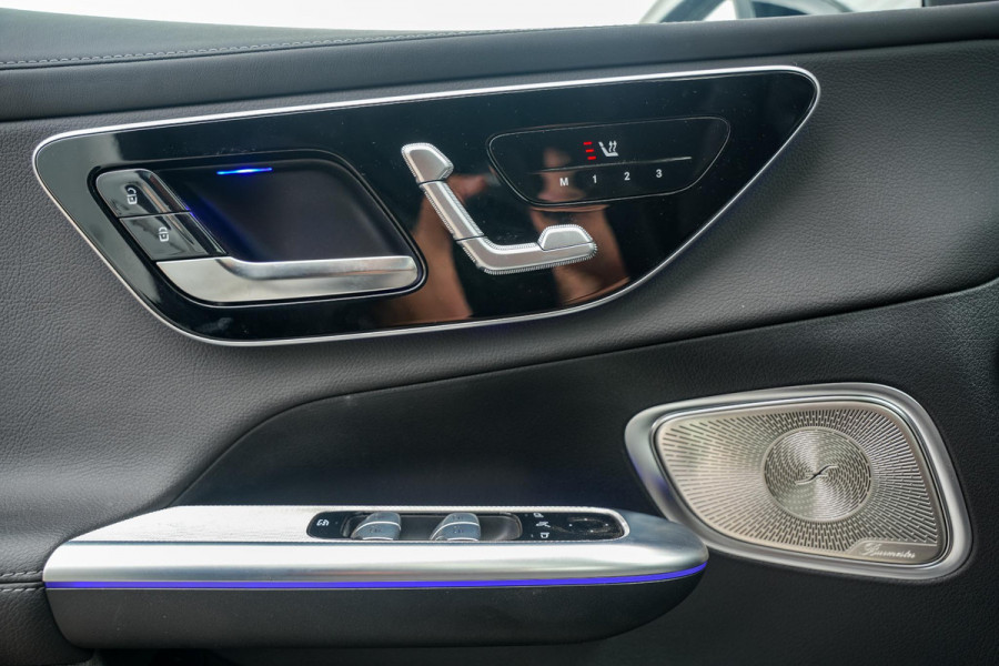 Mercedes-Benz GLC 300de 4MATIC AMG Line Edition | Panorama | Burmester 3D | Distronic | Trekhaak | Memory