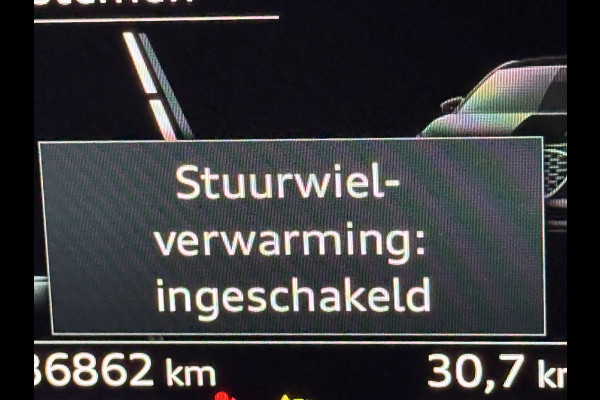 Audi Q4 Sportback e-tron 40 77 kWh RS-Leder | Uniek Interieur! | ACC | 96% SOH | Sportstoelen | Stuurverwarming | 3-Zone Clima | Carplay | Getint Glas | Camera | Standkachel | LED | Dodehoek | Virtual-Cockpit | Navi |