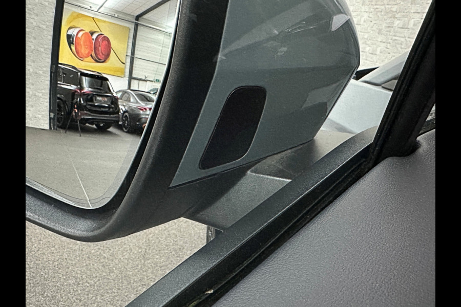 Audi Q4 Sportback e-tron 40 77 kWh RS-Leder | Uniek Interieur! | ACC | 96% SOH | Sportstoelen | Stuurverwarming | 3-Zone Clima | Carplay | Getint Glas | Camera | Standkachel | LED | Dodehoek | Virtual-Cockpit | Navi |