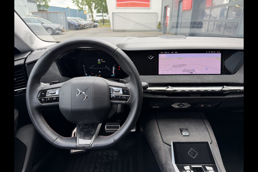 DS DS 4 225pk E-Tense Performance Line+ (Camera - LED Matrix - Adaptieve Cruise Controle - Keyless Entry - 19"- Automatische Airco - Nav