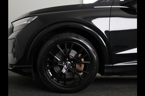 Audi Q4 Sportback e-tron 40 Advanced edition 77 kWh 204 pk | SOH 96,04% | Navigatie | Warmtepomp | Parkeersensoren | Achteruitrijcamera | Adaptieve cruise control | Stoelverwarming |