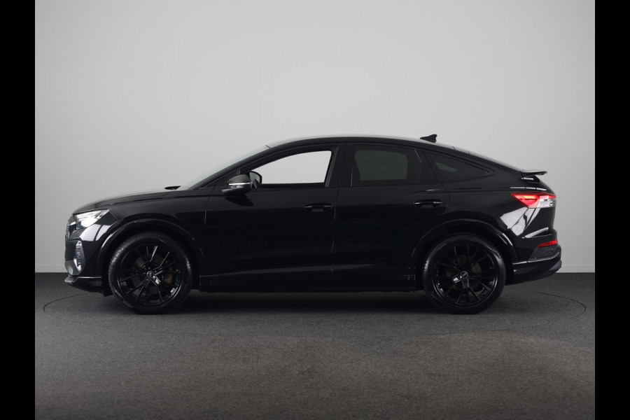 Audi Q4 Sportback e-tron 40 Advanced edition 77 kWh 204 pk | SOH 96,04% | Navigatie | Warmtepomp | Parkeersensoren | Achteruitrijcamera | Adaptieve cruise control | Stoelverwarming |
