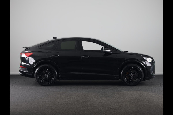 Audi Q4 Sportback e-tron 40 Advanced edition 77 kWh 204 pk | SOH 96,04% | Navigatie | Warmtepomp | Parkeersensoren | Achteruitrijcamera | Adaptieve cruise control | Stoelverwarming |