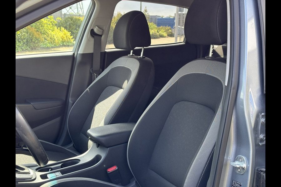 Hyundai Kona 1.6 GDI HEV Fashion | Navi, Camera, Carplay/Android, Climate, Cruise, Afn. Trekhaak | 1e Eigenaar | NAP |