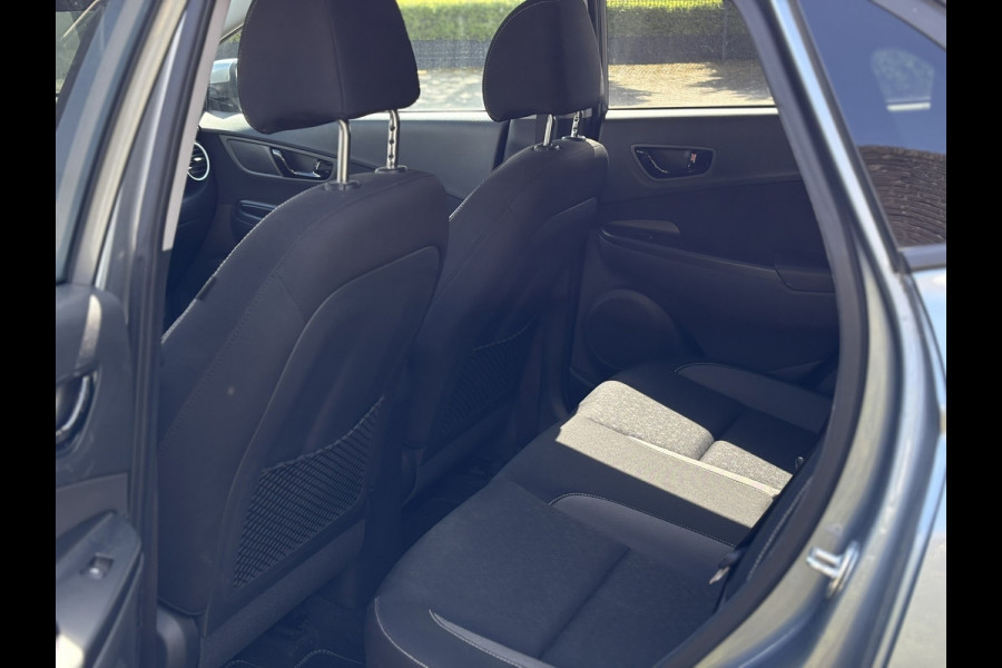 Hyundai Kona 1.6 GDI HEV Fashion | Navi, Camera, Carplay/Android, Climate, Cruise, Afn. Trekhaak | 1e Eigenaar | NAP |