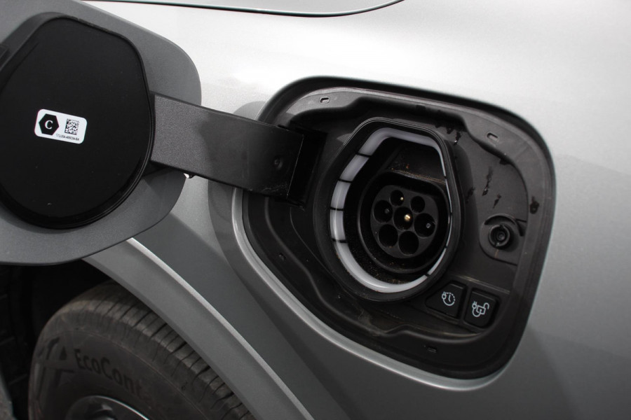 Ford Kuga 2.5 PHEV 225pk ST-Line X DEMO  Navigatie Apple Carplay/Android Auto Parkeersensoren Camera Adaptive Cruise Control Blind Spot Assist Elektrische achterklep Stoel en stuurverwarming Park Assist  Elektrische bestuurdersstoel