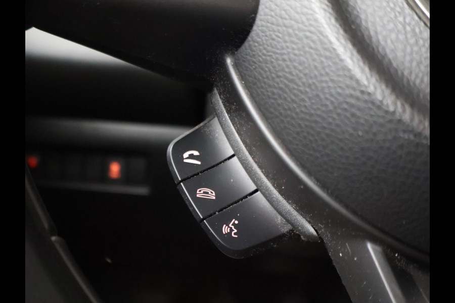 Suzuki Swift 1.2 SELECT *45.134 KM* + TREKHAAK AFN. | CAMERA | STOELVERW. | CARPLAY