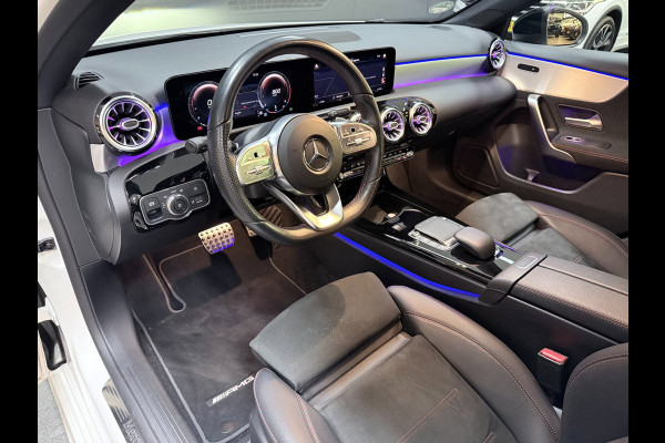 Mercedes-Benz A-Klasse 180 Business Solution AMG NAVI/V-COCKPIT/CAM/DAB/LED/CARPLAY/ECC/PDC///