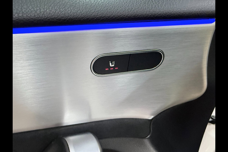Mercedes-Benz A-Klasse 180 Business Solution AMG NAVI/V-COCKPIT/CAM/DAB/LED/CARPLAY/ECC/PDC///