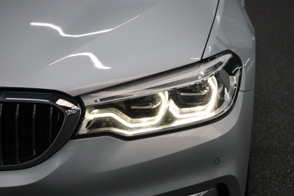 BMW 5 Serie 530e iPerformance High Executive LED/VIRTUAL/SFEER/SOFT/LEER+S.VERWARMING/LMV/CAM/ECC/12 MND GARANTIE