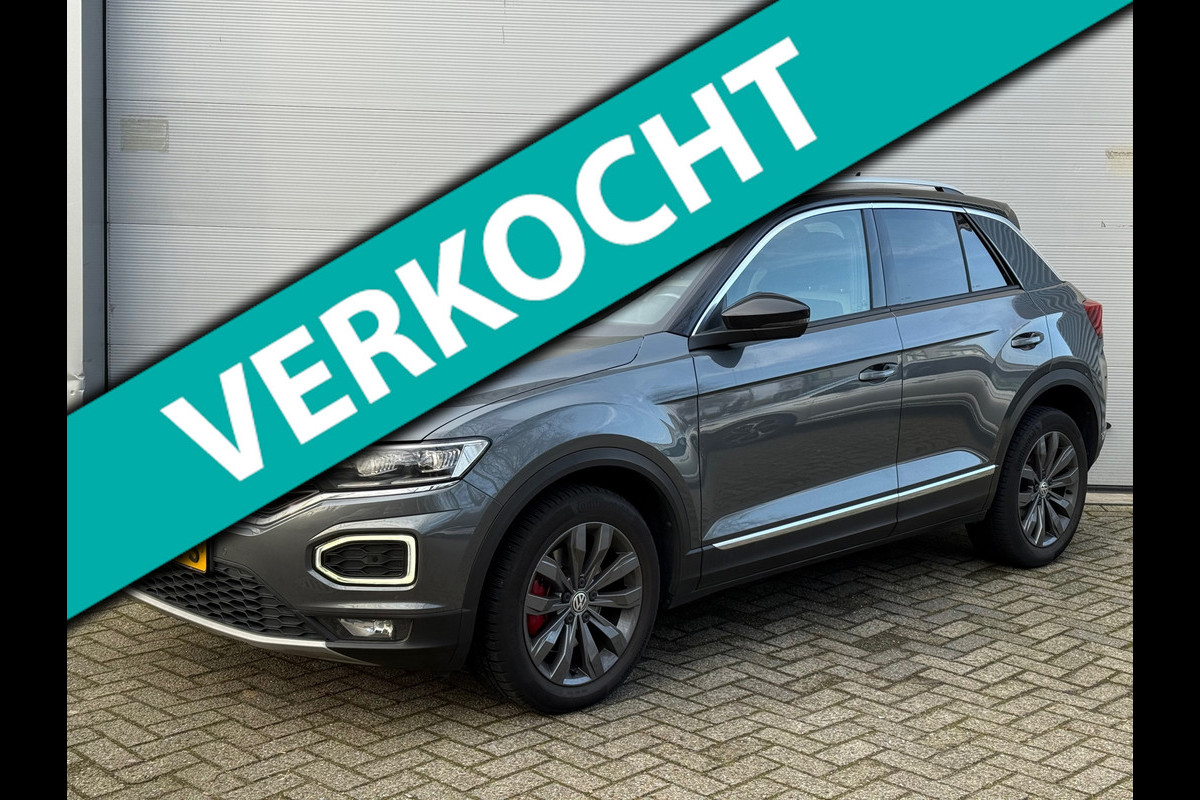 Volkswagen T-Roc 1.5 TSI Sport l Volledig Dealer Onderhouden l Virtual Cockpit l Navi l Automaat l ACC l trekhaak l