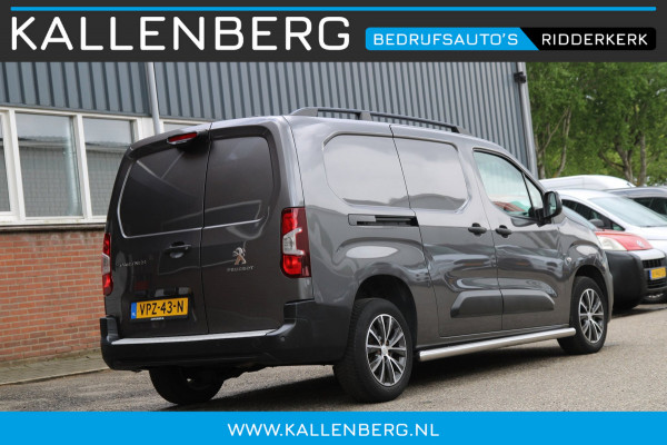 Peugeot Partner 1.5 BlueHDi 130PK Automaat L2 / Camera / 3 zits / multi stuur