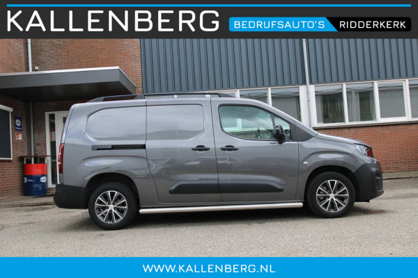 Peugeot Partner 1.5 BlueHDi 130PK Automaat L2 / Camera / 3 zits / multi stuur