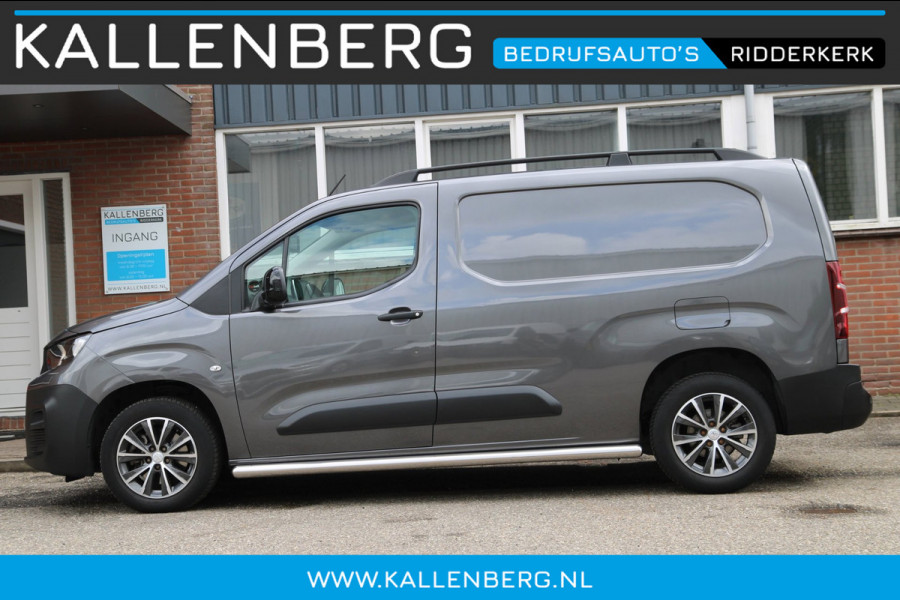Peugeot Partner 1.5 BlueHDi 130PK Automaat L2 / Camera / 3 zits / multi stuur