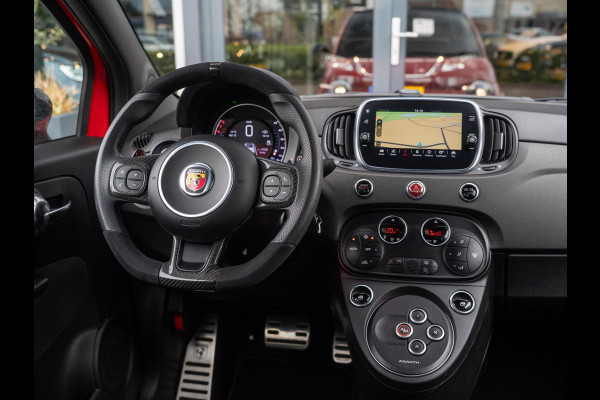 Abarth 595C Competizione 180PK / Carbon / Koni / Brembo / Monza / Sabelt / Carplay