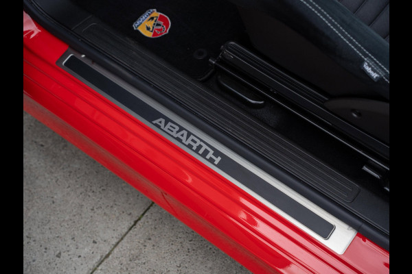 Abarth 595C Competizione 180PK / Carbon / Koni / Brembo / Monza / Sabelt / Carplay