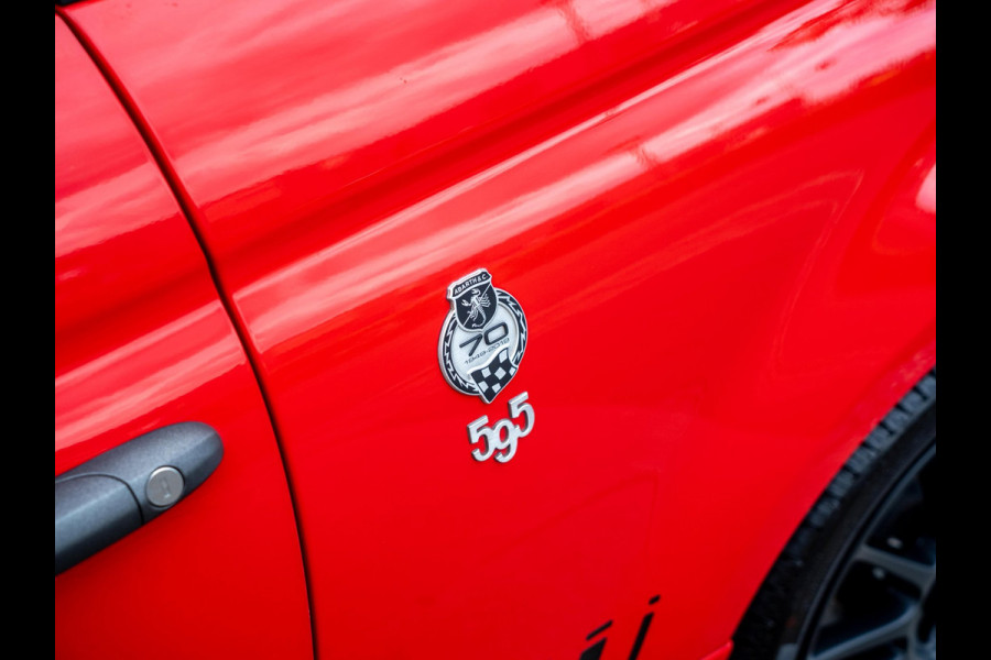 Abarth 595C Competizione 180PK / Carbon / Koni / Brembo / Monza / Sabelt / Carplay