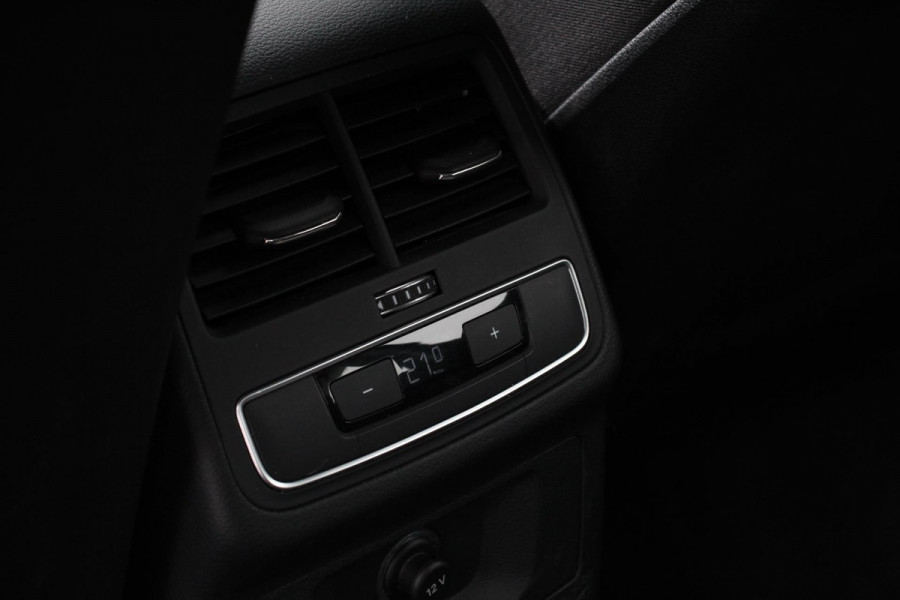 Audi A4 Avant 40 TFSI 190pk S-Tronic Advanced Prestige Tour Plus Navigatie Climate Control Electrische bedienbare achterklep Stoelverwarming