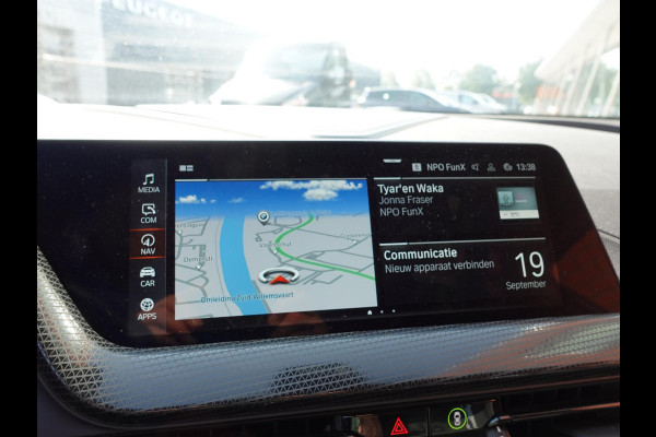 BMW 1-serie 118i Introduction Edition Automaat Navigatie  Virtual Cockpit  Parkeersensoren  Ledverlichting  HiFi audio  Cruise Control  Climate Control  Getinte ramen