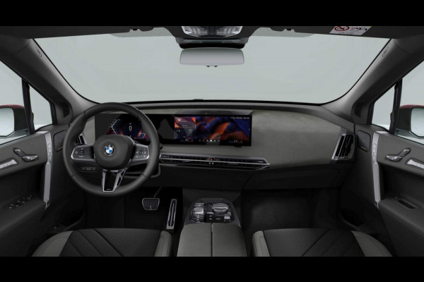 BMW iX xDrive60 112kWh - M-Sport - Trekhaak - ACC- Harman Kardon