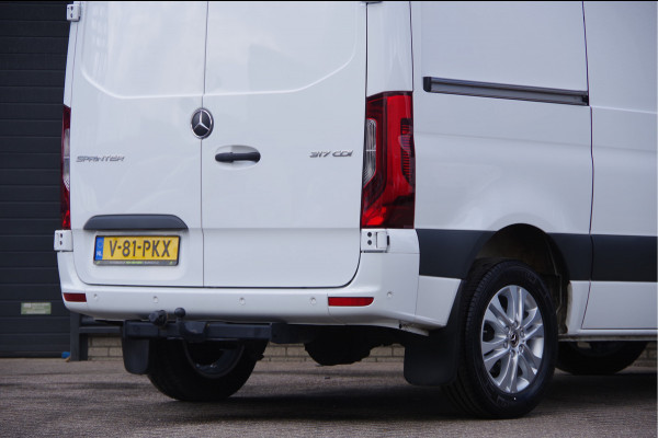 Mercedes-Benz Sprinter 317 1.9 CDI L1H1 RWD AUT. LED, TREKHAAK, LEDER, 360 CAMERA, STANDKACHEL, STOELVERWARMING, LEDER STUUR, CRUISE