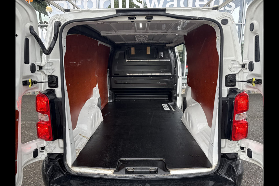 Opel Vivaro 2.0 CDTI L3H1 Edition | Navi | Camera | Carplay | Trekhaak | Imperiaal