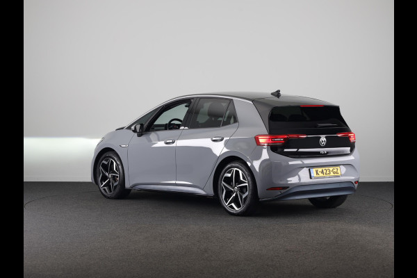 Volkswagen ID.3 First Plus 58 kWh 204PK | Navigatie | Parkeercamera | 19"LM velgen |