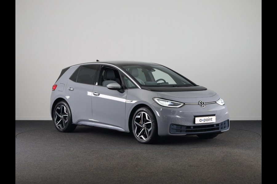 Volkswagen ID.3 First Plus 58 kWh 204PK | Navigatie | Parkeercamera | 19"LM velgen |