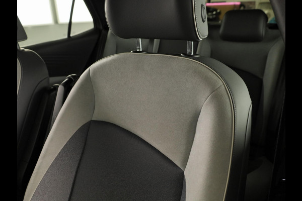 Volkswagen ID.3 First Plus 58 kWh 204PK | Navigatie | Parkeercamera | 19"LM velgen |