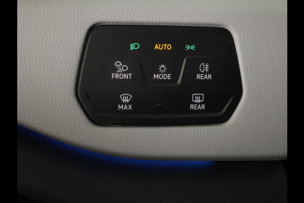 Volkswagen ID.3 First Plus 58 kWh 204PK | Navigatie | Parkeercamera | 19"LM velgen |