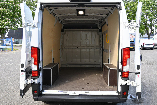 Fiat Ducato 2.2 MultiJet 140 S&S L2H2 3.5t Airco, Camera