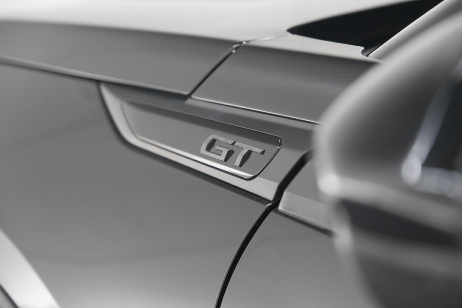 Peugeot 2008 1.2 Hybrid 136 GT | Camera | Apple Carplay | Parkeersensoren