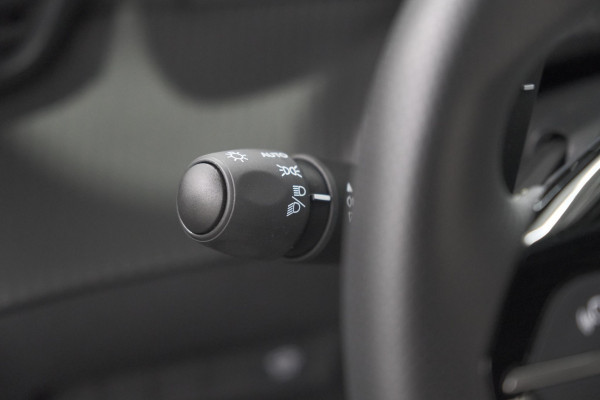 Peugeot 2008 1.2 Hybrid 136 GT | Camera | Apple Carplay | Parkeersensoren
