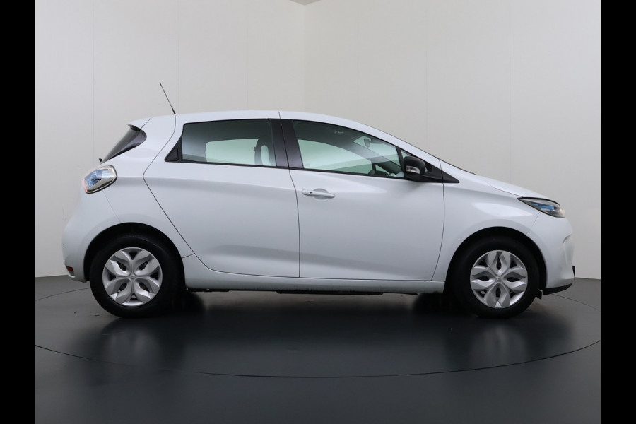 Renault ZOE R90 Life 41kWh SOH 87% Koop accu Navi Ecc Apple Carplay Android Auto Cruise Control Pdc Led Isofix Bluetooth Regen-Lichtsensor Pack City 1e Eigenaar Origineel Nederlandse Auto