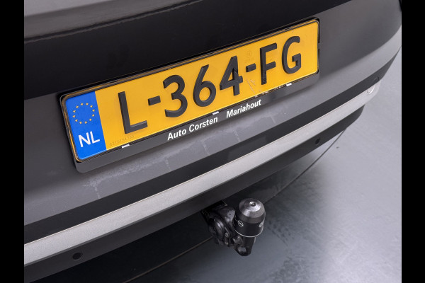Volkswagen ID.4 First 82kWh SOH 93% Warmtepomp Trekhaak Camera Adap.Cruise Apple Carplay Android Auto Stuur+Stoelverwarming Navi Ecc Pdc Lmv 20" Led Wifi Voorruitverwarming DAB Isofix Verkeersbord detectie 1.000KG Trekgewicht 1e Eigenaar Dealeronderhouden