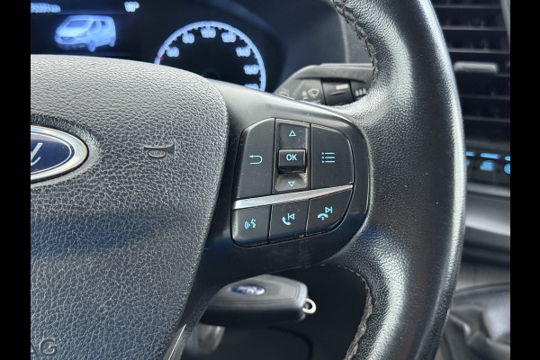 Ford Transit Custom 300 2.0TDCI 130PK Dubbele Cabine L2H1 Trekhaak Navi Camera Airco Cruise Control Pdc Trend DC Schuifdeur Betonplex Vloer Wandbetimmering Bott Inbouwkast Lane Assist 2.800KG Trekgewicht 1e Eigenaar
