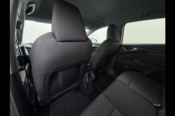 Audi Q4 e-tron 35 Advanced Edition SOH 91% Adap.Cruise Adap.Demping Apple Carplay Android Auto Stoelverwarming Navi Ecc Camera Pdc Matrix Led Elek.Achterklep Privacy Glas Wifi 1e Eigenaar Origineel Nederlandse Auto