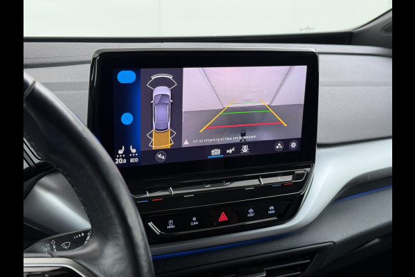 Volkswagen ID.4 First 82kWh SOH 90% Warmtepomp Trekhaak Camera Adap.Cruise Apple Carplay Android Auto Stuur+Stoelverwarming Navi Ecc Pdc Lmv 20" Led Wifi Voorruitverwarming DAB Isofix Verkeersbord detectie 1.000KG Trekgewicht 1e Eigenaar Dealeronderhouden