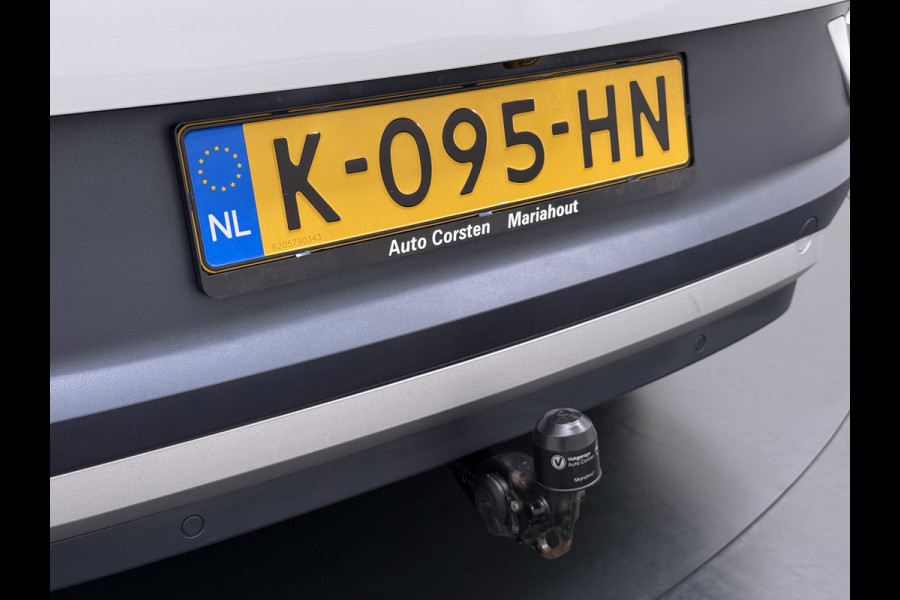 Volkswagen ID.4 First 82kWh SOH 90% Warmtepomp Trekhaak Camera Adap.Cruise Apple Carplay Android Auto Stuur+Stoelverwarming Navi Ecc Pdc Lmv 20" Led Wifi Voorruitverwarming DAB Isofix Verkeersbord detectie 1.000KG Trekgewicht 1e Eigenaar Dealeronderhouden