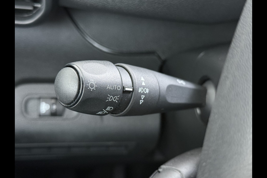 Peugeot Partner 1.5 HDI 102PK Trekhaak Apple Carplay Android Auto Euro 6 Navi* Airco Cruise Control Premium Schuifdeur Betonplex Vloer Bott-Inbouwkast Tussenwand 1e Eigenaar 1.000 Trekgewicht Origineel Nederlandse Auto