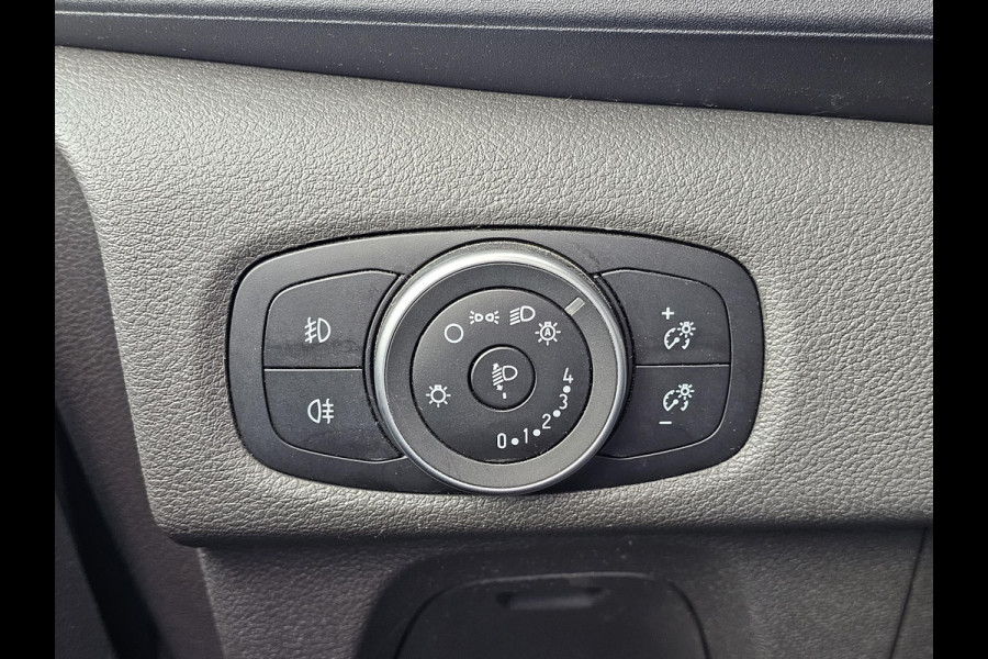 Ford Transit Custom 320 2.0 TDCI L1H1 Sport DC | 185pk Automaat | Geen BTW Geen BPM | Marge! | Camera | Stoelverwarming | Half leder | Trekhaak | PDC v+ a etc.