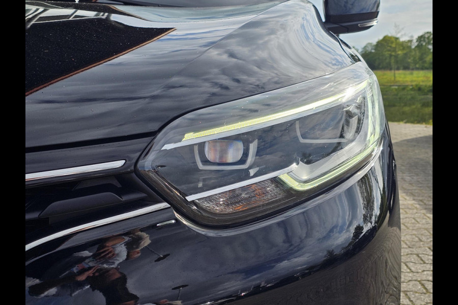 Renault Kadjar 1.6 TCe Bose 160 pk | Camera | Leder | Elektrische stoelverstelling | Trekhaak | 1.800 kg trekgewicht | 19'' velgen etc.