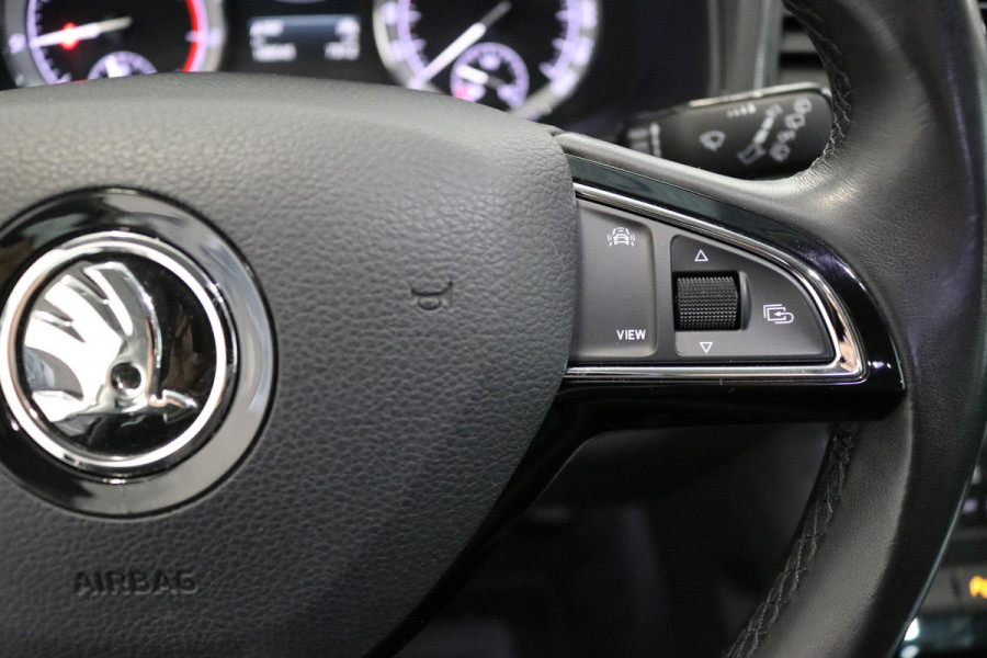 Škoda Karoq 1.0 TSI Business Edition | Camera | Stoelverw. | Navi | Dealer OH | NL AUTO |