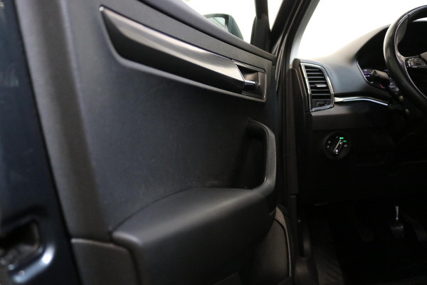 Škoda Karoq 1.0 TSI Business Edition | Camera | Stoelverw. | Navi | Dealer OH | NL AUTO |