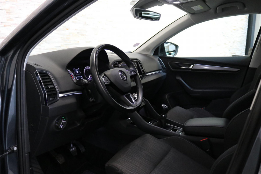 Škoda Karoq 1.0 TSI Business Edition | Camera | Stoelverw. | Navi | Dealer OH | NL AUTO |