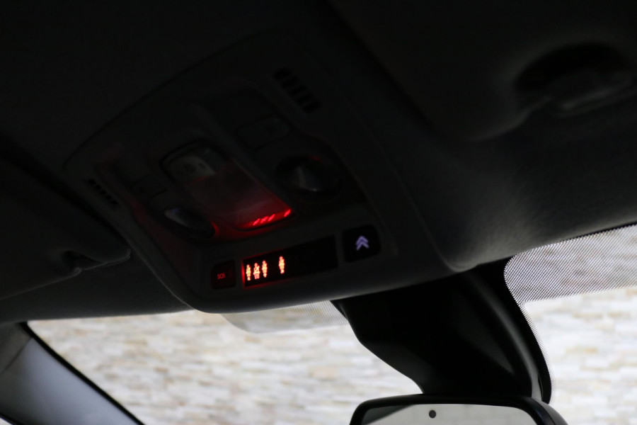Citroën C3 1.2 PureTech Feel | Carplay | PDC | Navi | NAP | Dealer Oh.