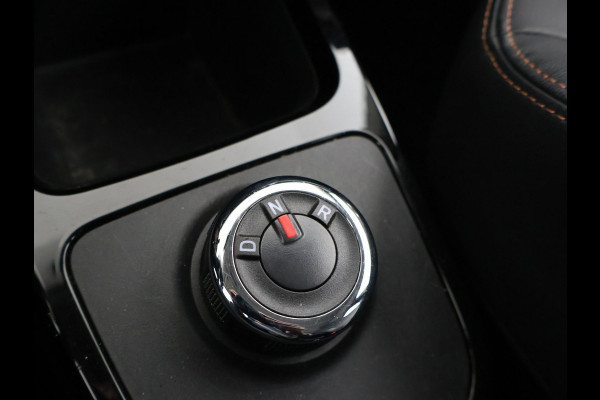 Dacia Spring 65 EXTREME 27 kWh + LEDER | CAMERA | LMV | APPLE CARPLAY | ANDROID AUTO | DAB | NAVIGATIE